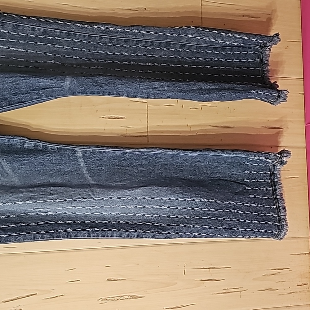 Plus size jeans - Picture 2 of 6